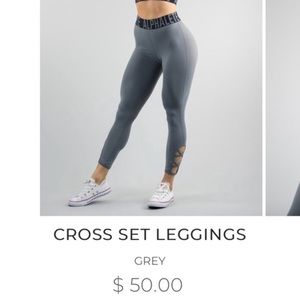 NWOT Alphalete Cross Set Leggings V1 - Gray